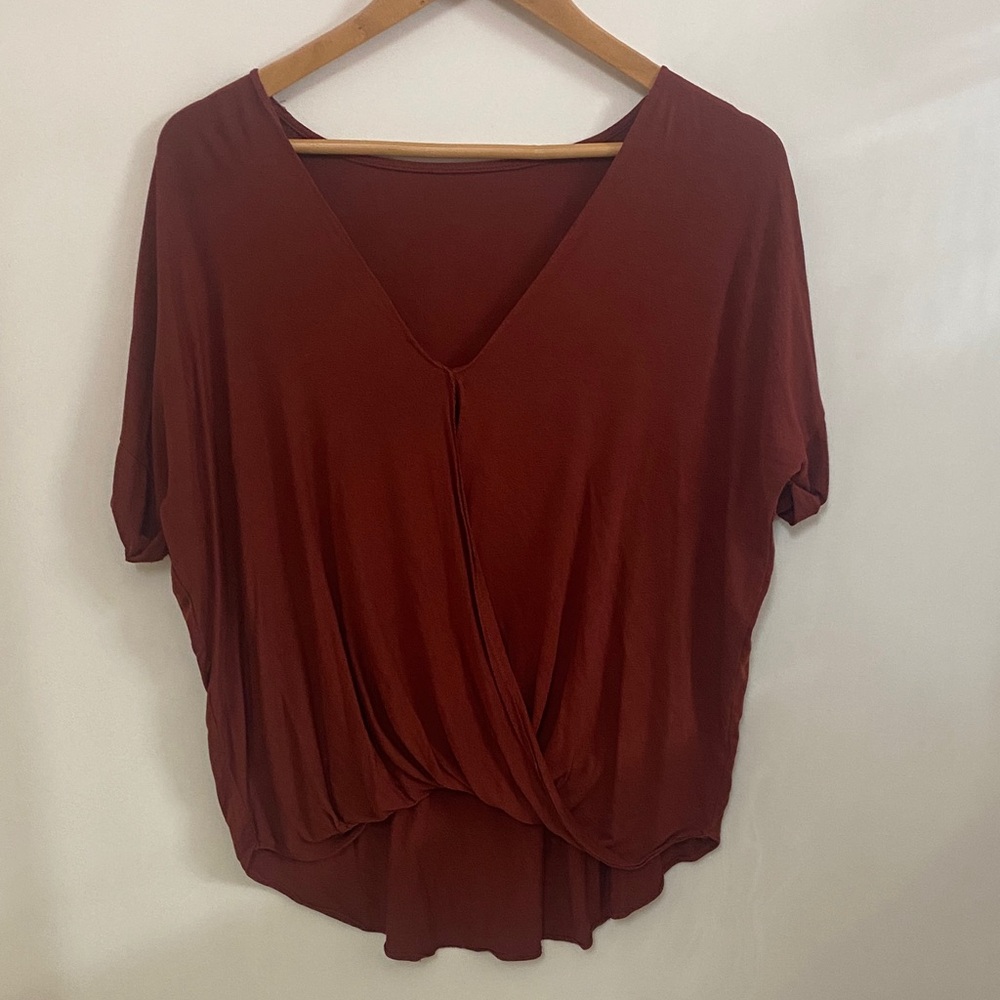 Elegant Rust V-Neck Women's Top